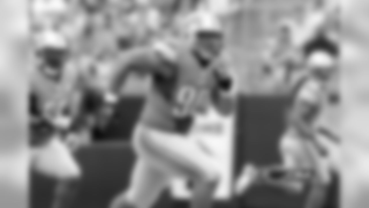 2010 - DT Ndamukong Suh - Lions