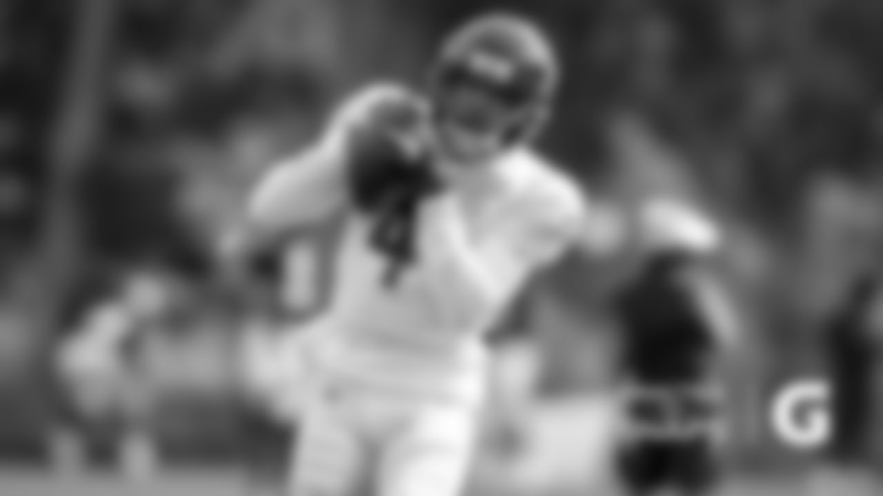 WR Alex Wesley
