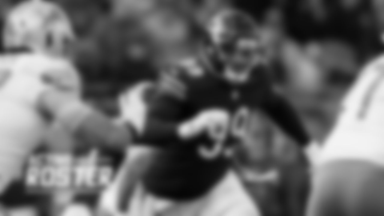 OLB Aaron Lynch