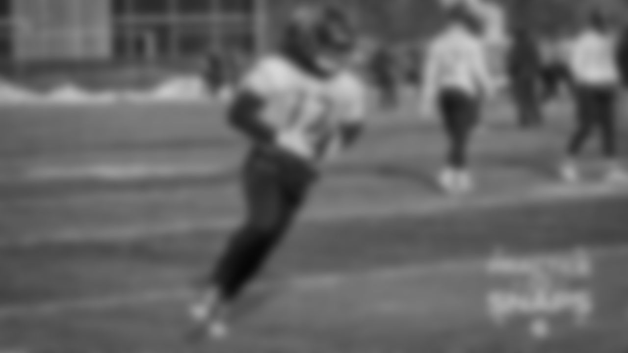 WR Anthony Miller