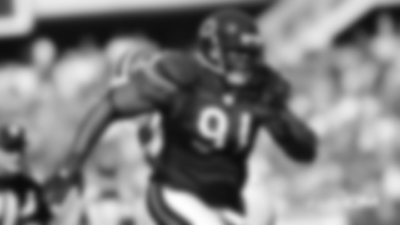 2004: Tommie Harris, DT