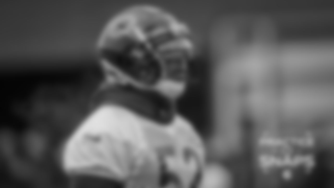 OLB Khalil Mack