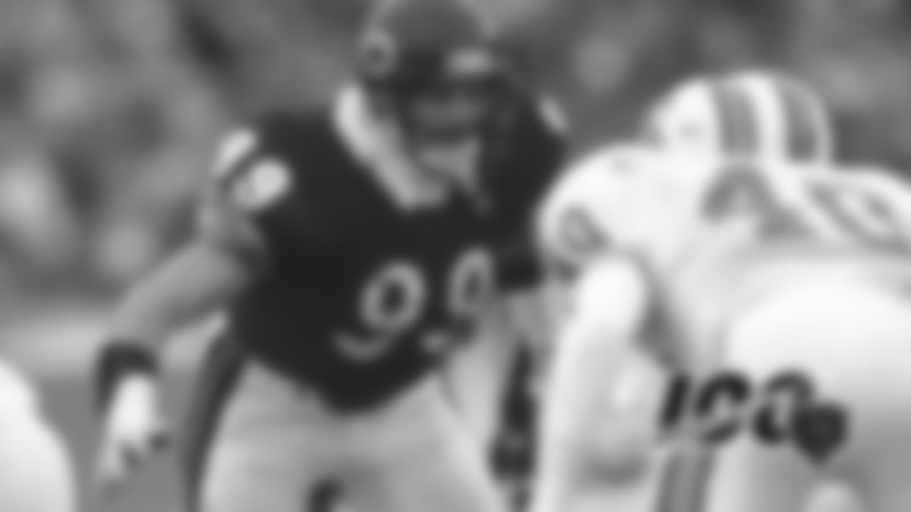 DT Dan Hampton