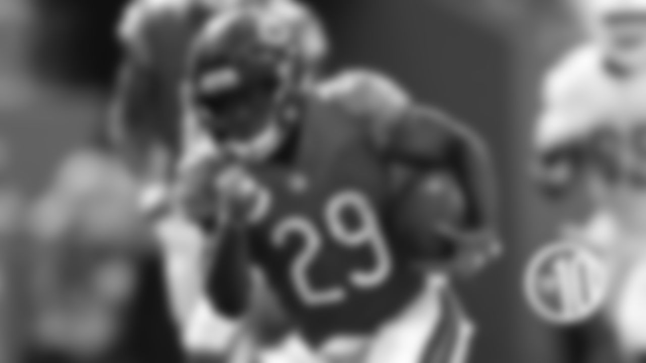 (7) Tarik Cohen
The second-year pro has continued to show his versatility in compiling 683 all-purpose yards over the Bears last six games, and he leads the Bears in receiving yards with 435.