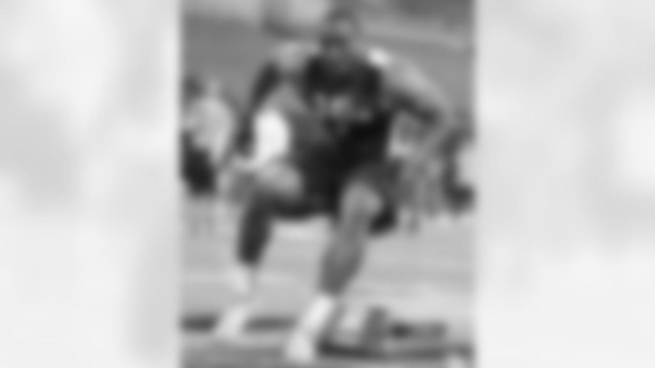 DL Cornelius Washington