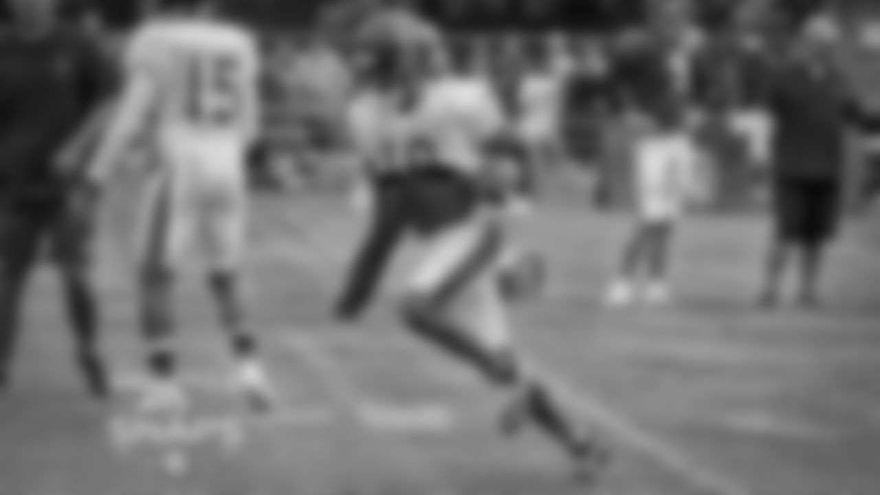 WR Taylor Gabriel