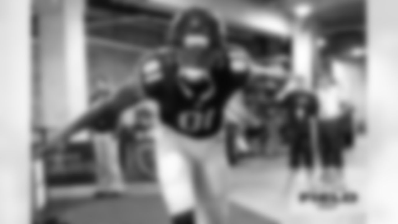 WR Cam Meredith