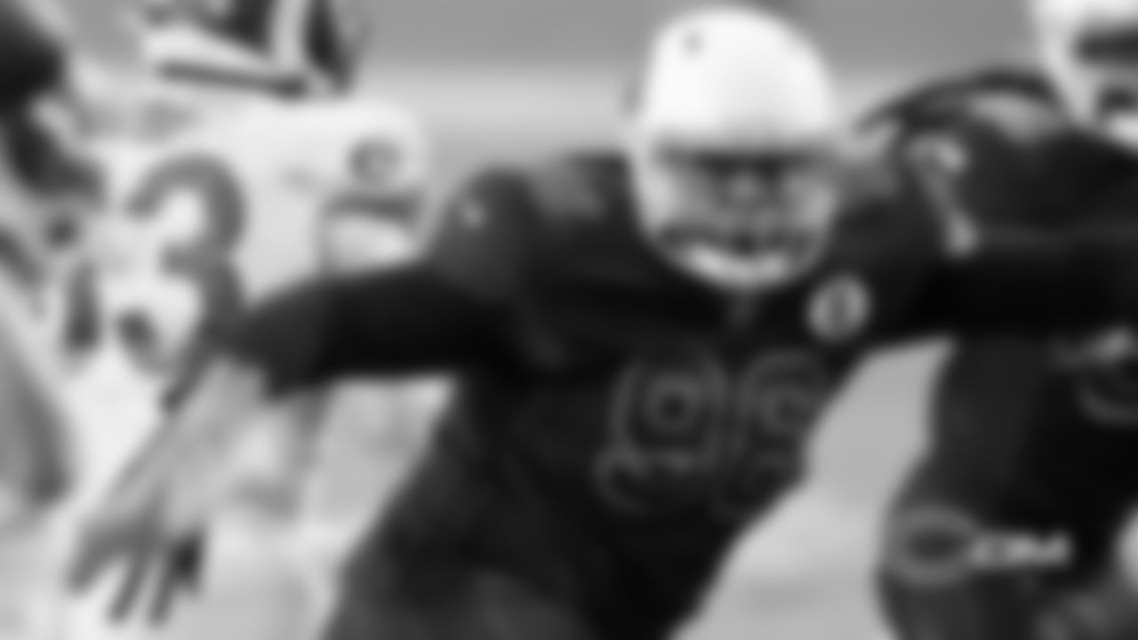 3/20
Signed DL Angelo Blackson to two-year contract.