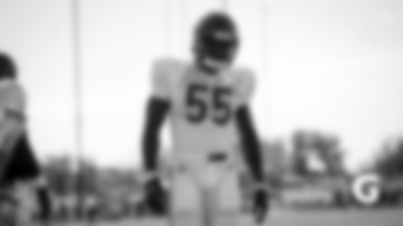 LB Rashad Smith