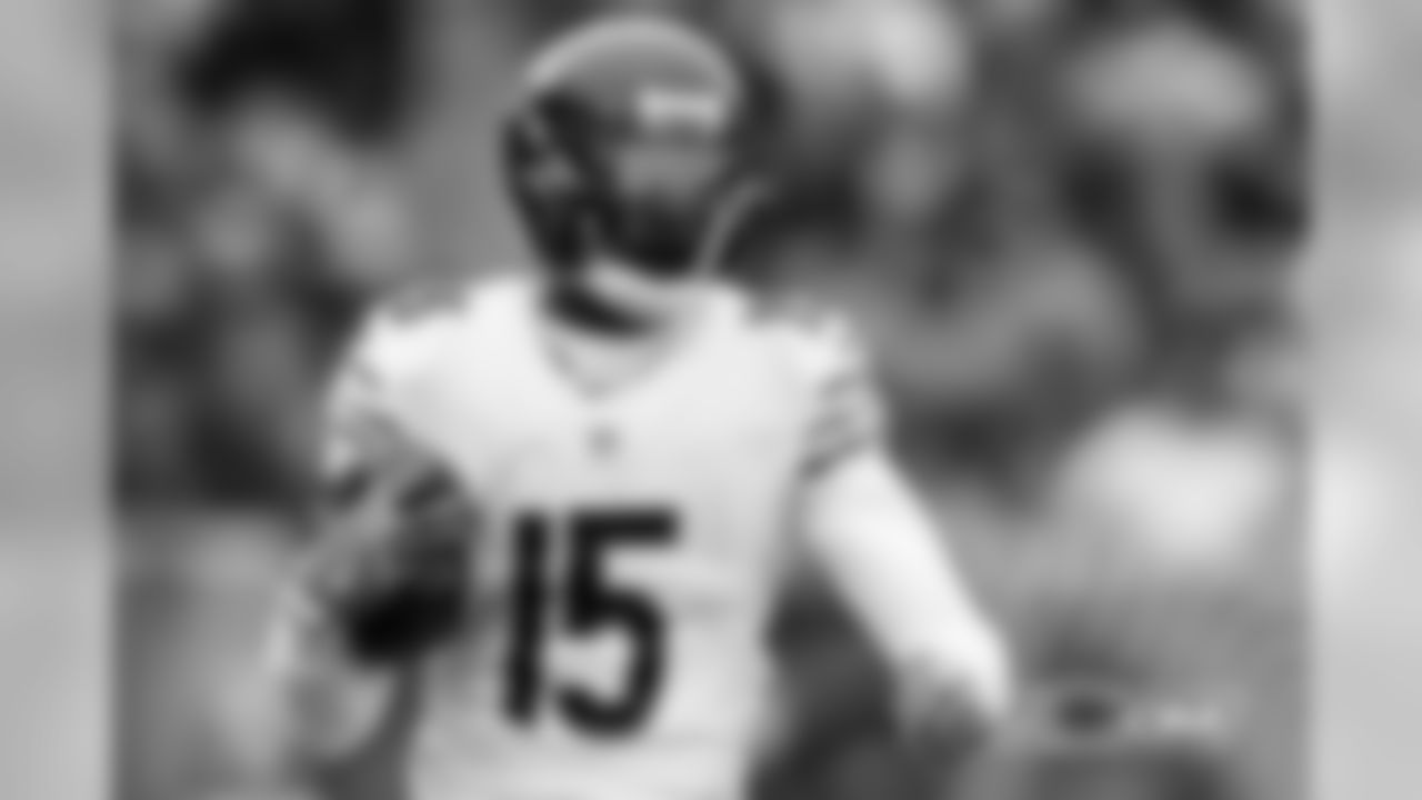 March 13, 2018 - Tendered exclusive rights to WR Joshua Bellamy.
