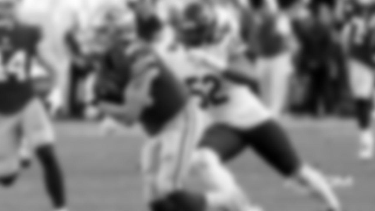 3) San Francisco 49ers (from Miami Dolphins via Houston Texans)