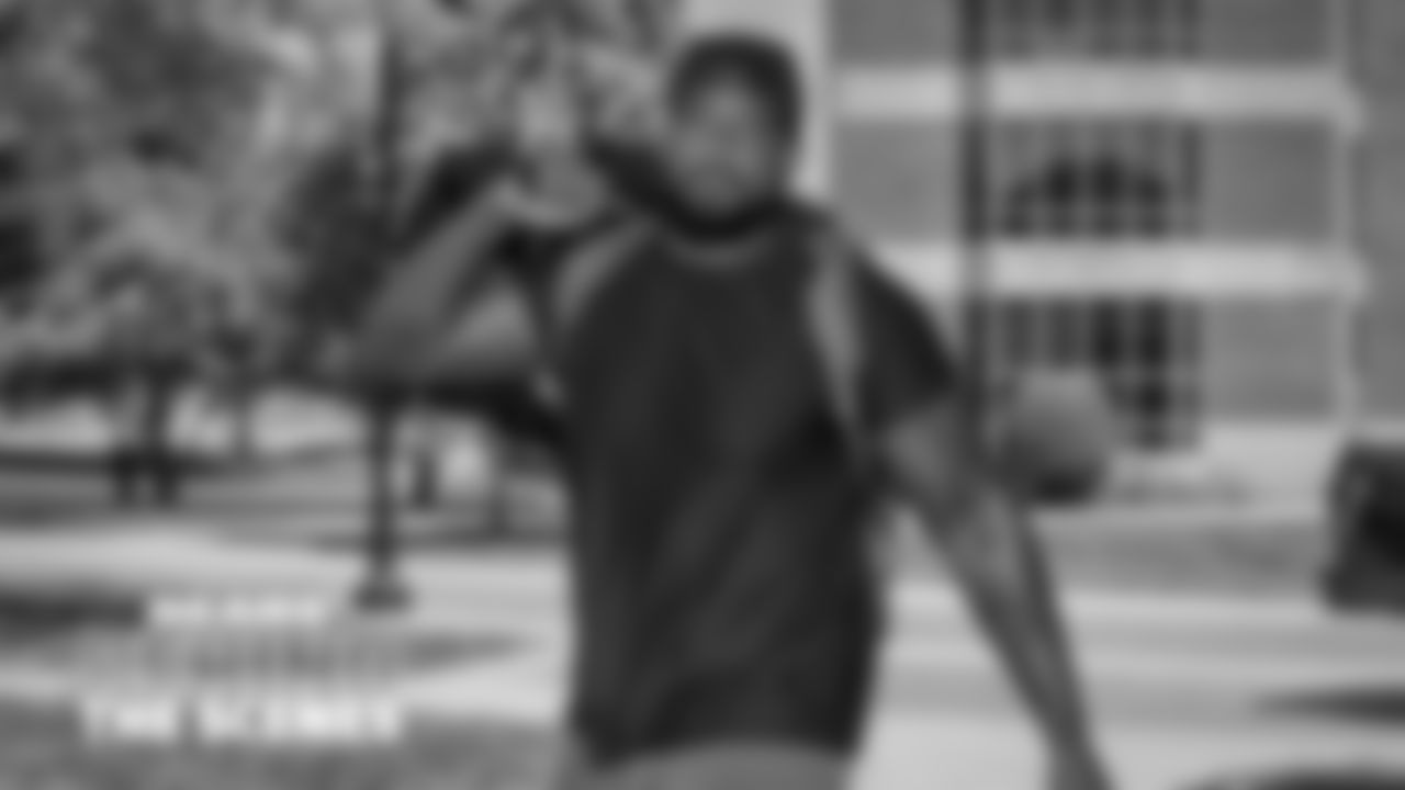 OL Bobby Massie