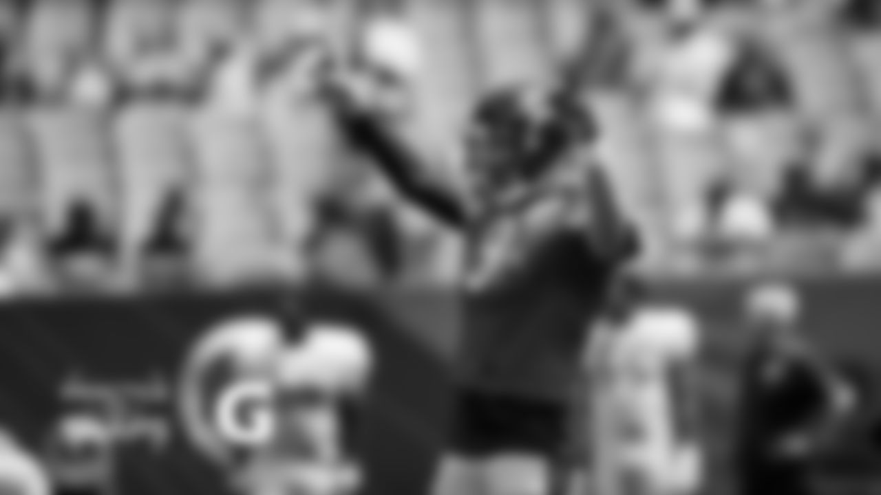 QB Nick Foles