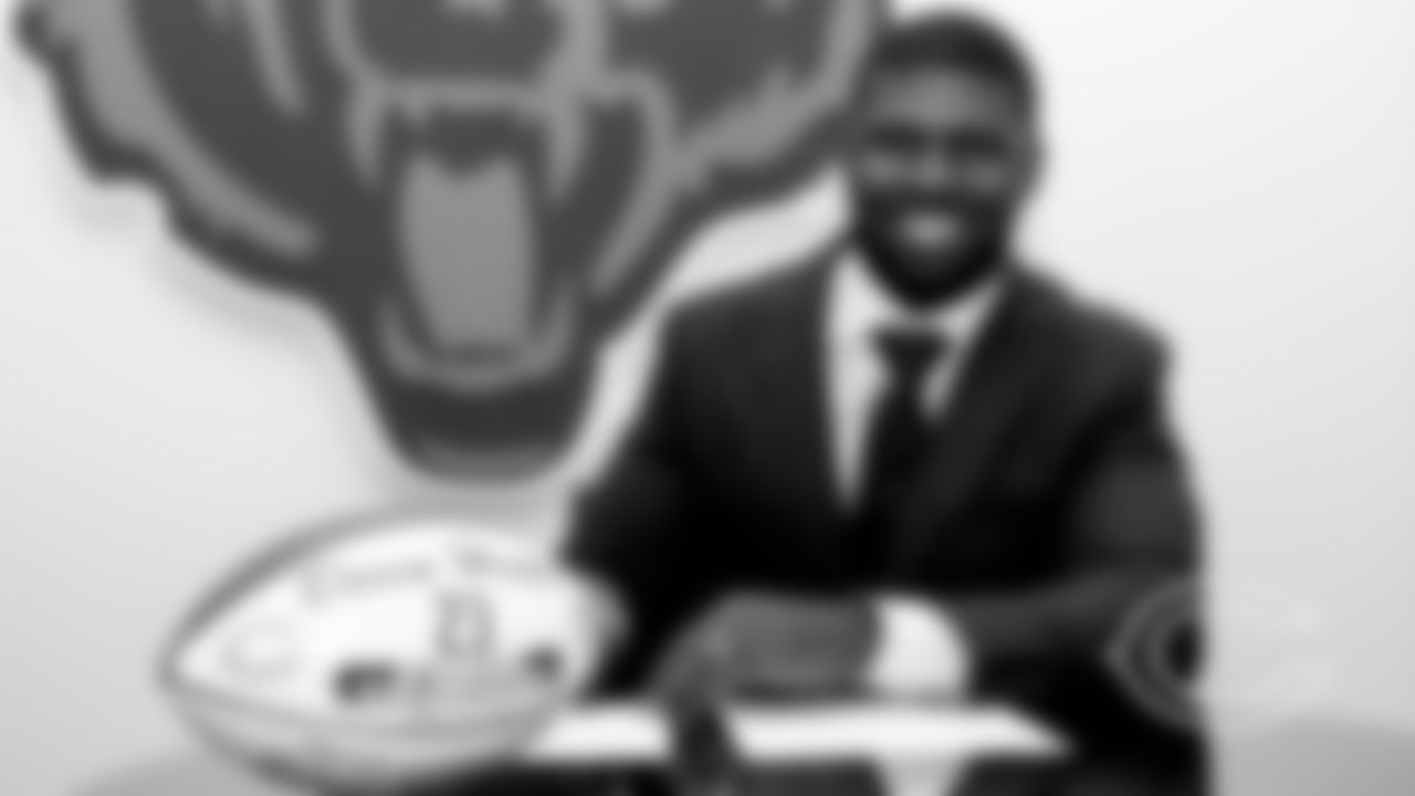 OFFICIAL: Steve McMichael, Devin Hester And Julius Peppers Have Been ...