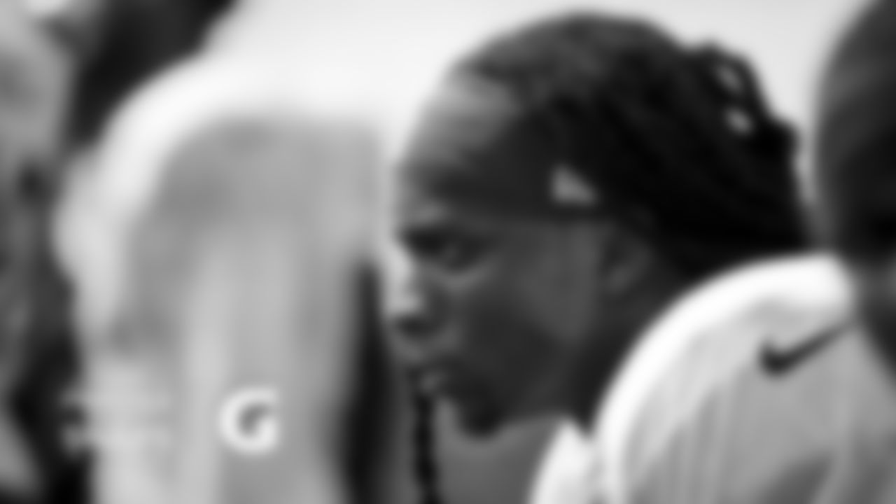 WR Nsimba Webster