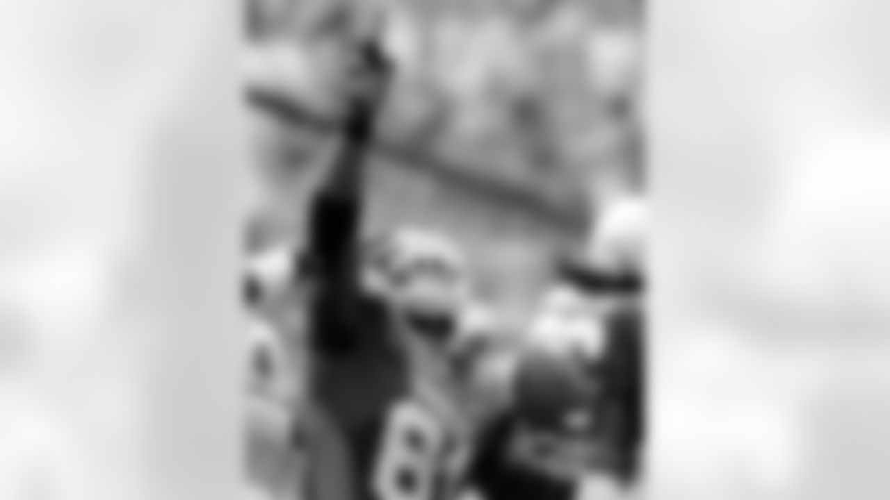 LB Sam Acho - Texas