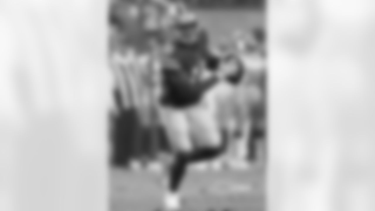 goodwin-02-tony-avelar