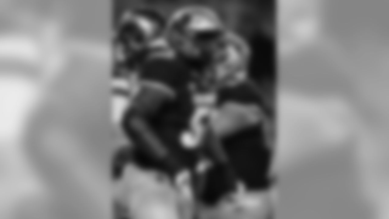 OL Arlington Hambright | #71