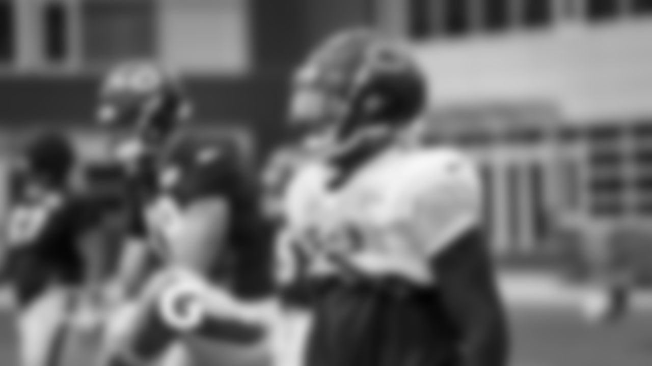 DB Jaylon Johnson