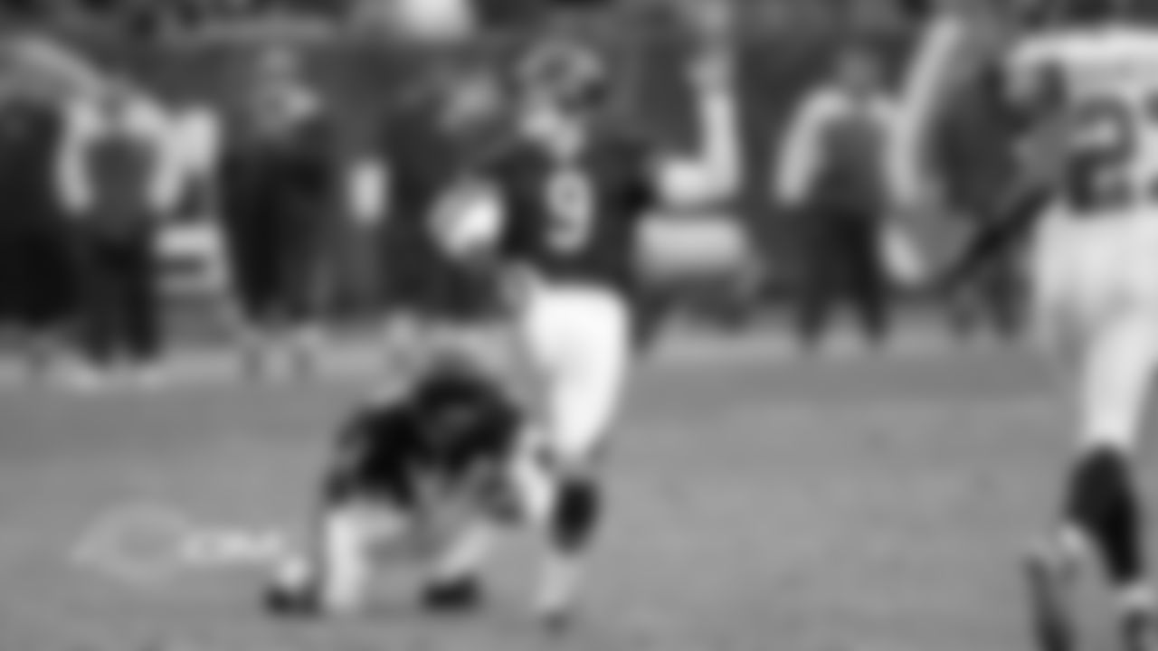 K Robbie Gould - October 2006
10-10 FG, 16-16 XP