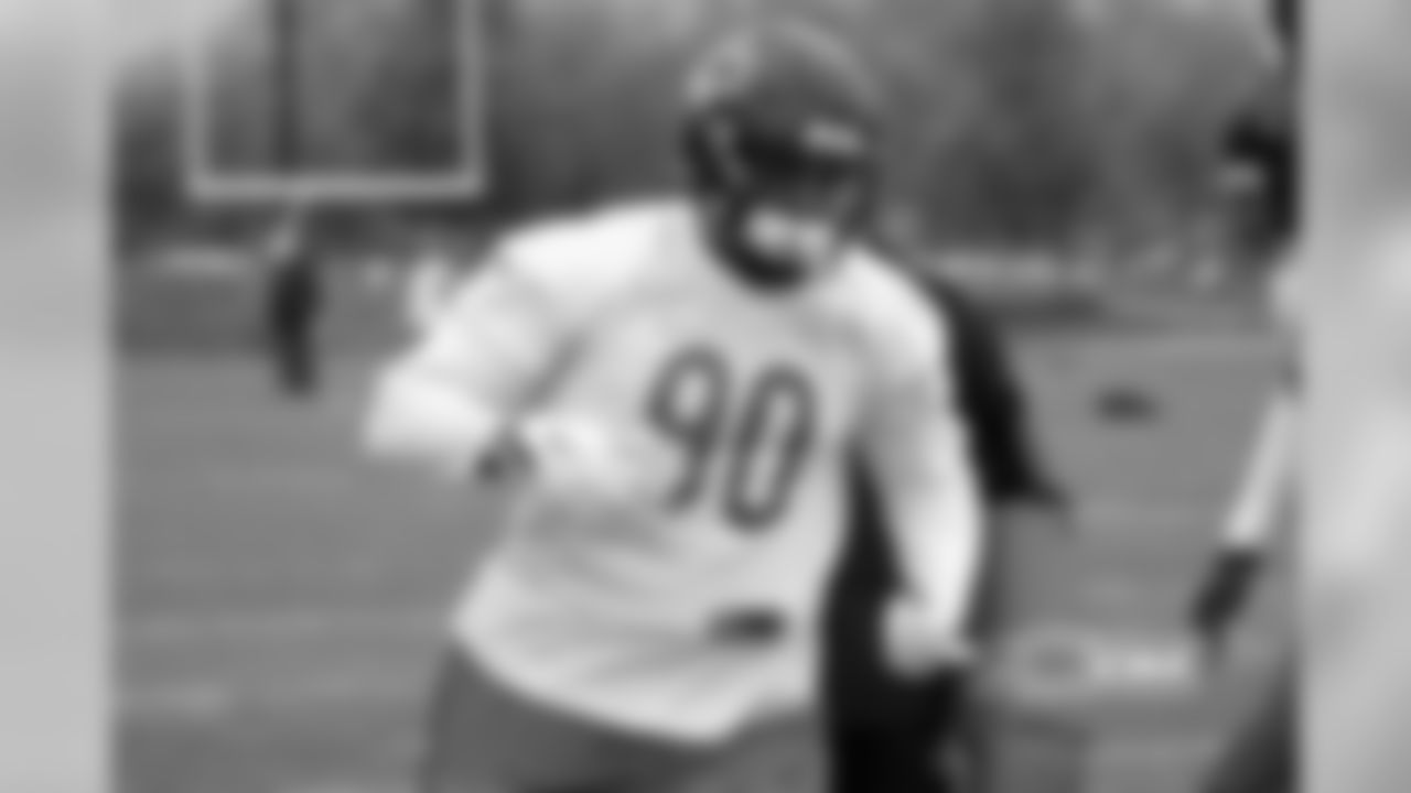 DL Jonathan Bullard