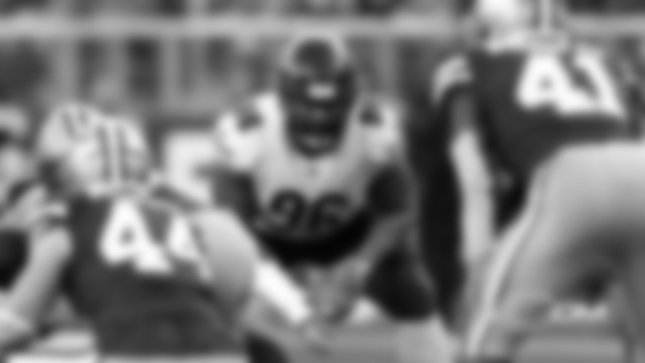Akiem Hicks, defensive tackle
Hicks is a California native who never played in the CFL. But the Bears star spent his college career at the University of Regina in Saskatchewan before being selected by the Saints in the third round of the 2012 draft.