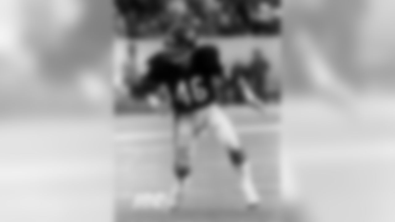 99. Doug Plank, S
1975-82