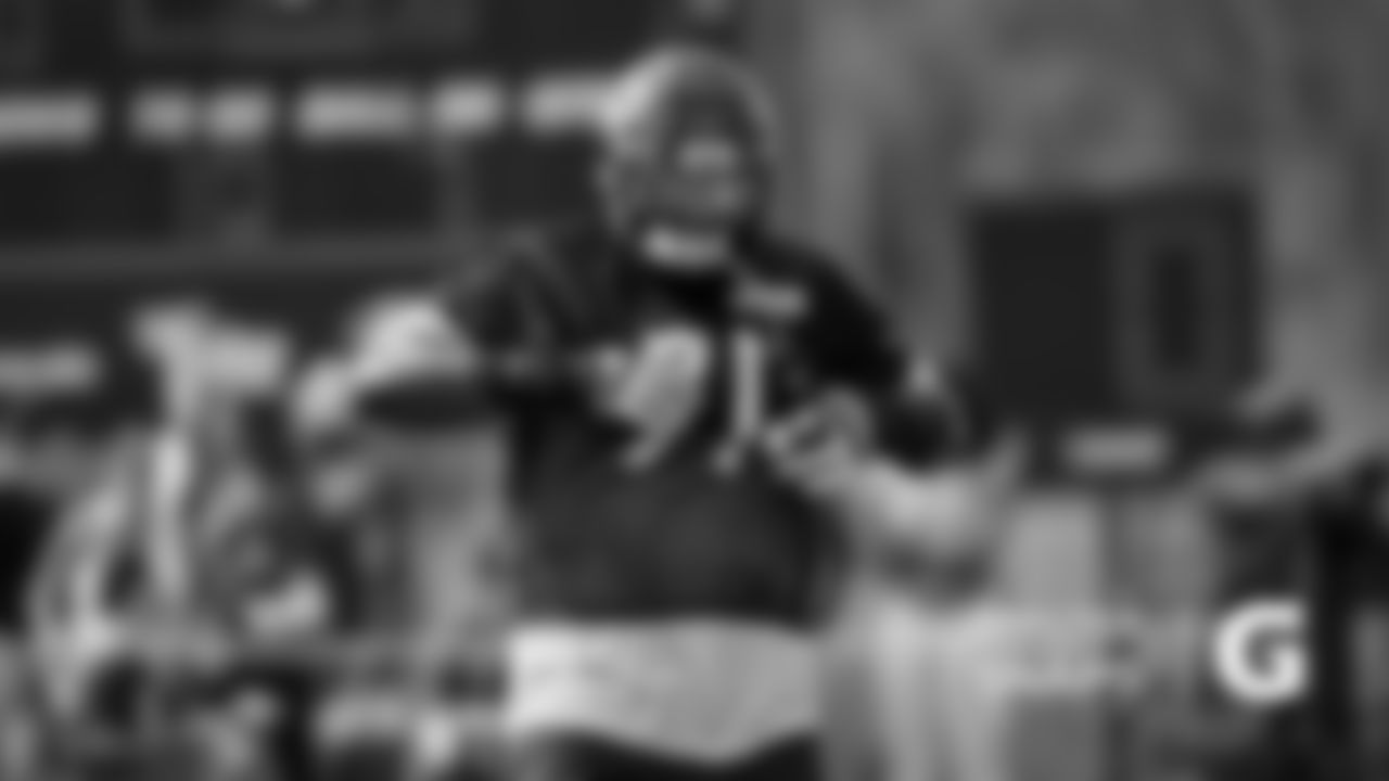 OL Jason Peters