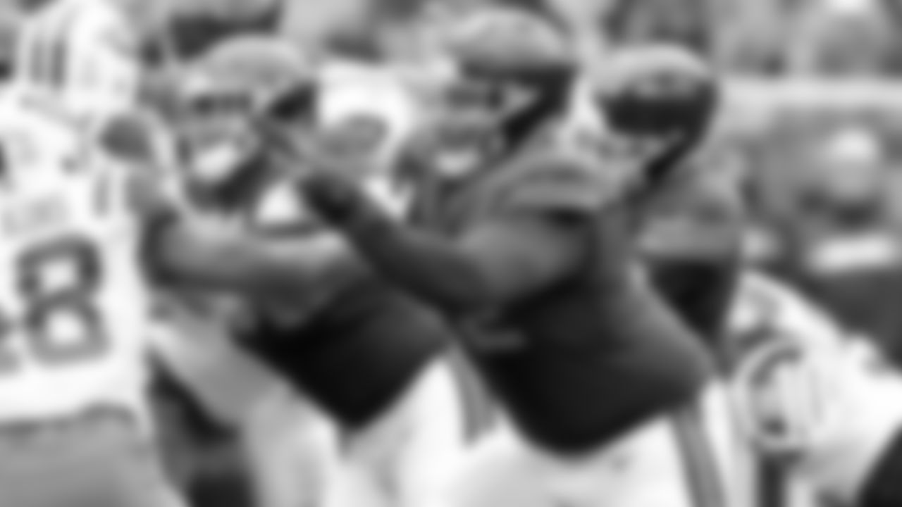 (6) Charles Leno Jr., left tackle (2014)
Leno was selected to his first Pro Bowl last season. Since joining the No. 1 offense in Week 4 of the 2015 season, he has not missed a game, making 61 straight starts.