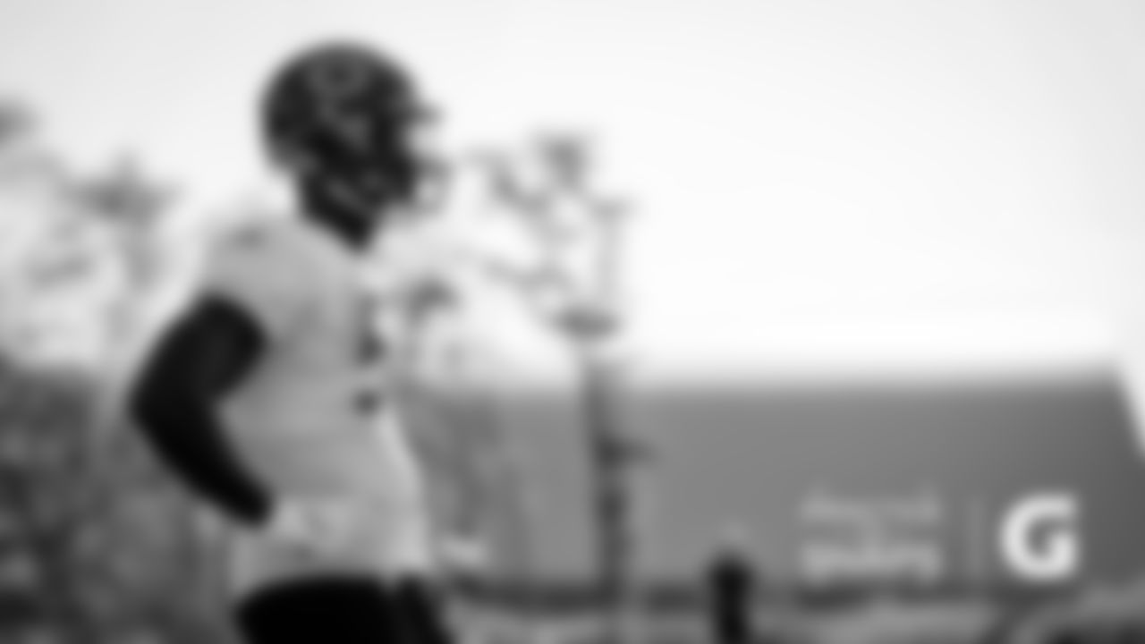 LB Jeremiah Attaochu