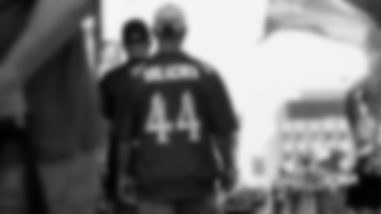 urlacher-17-hof-080418