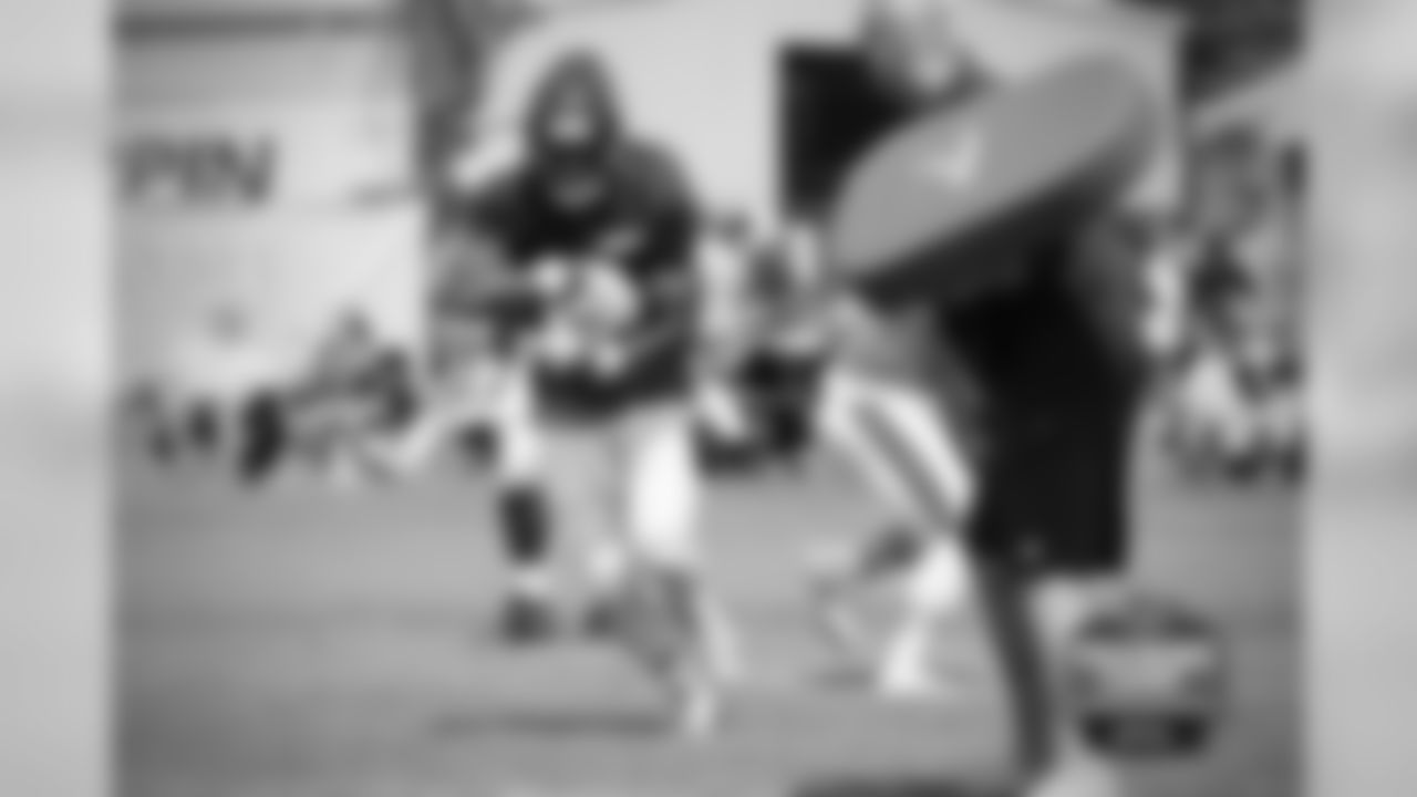 RB Senorise Perry