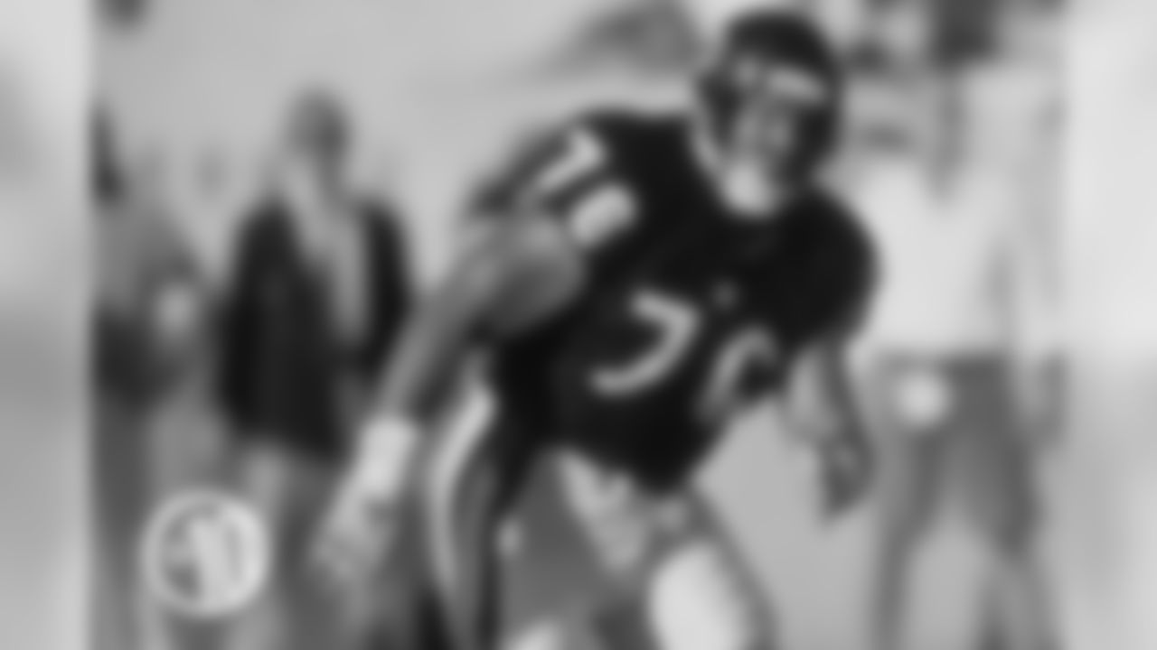 Although he was overshadowed by Hall of Fame teammates Richard Dent, Mike Singletary and Dan Hampton, Mongo was an ornery hombre in the middle of the Bears line from 1981-93.