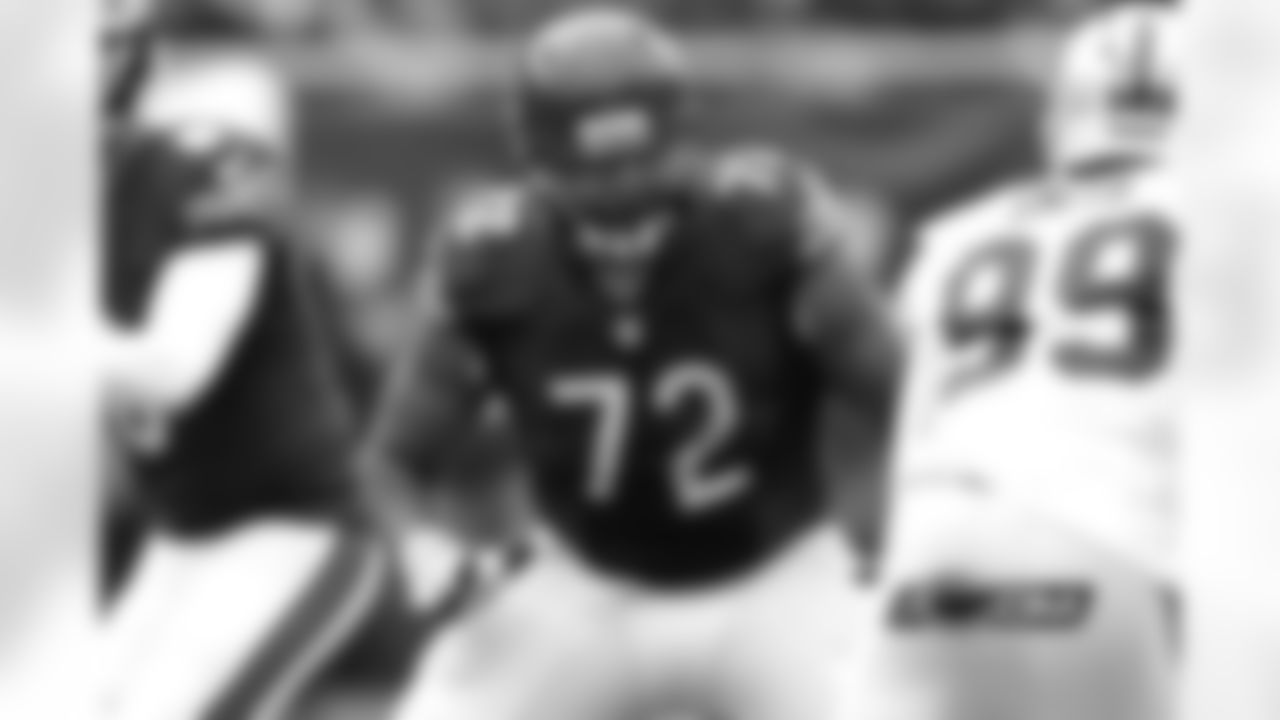 OL Charles Leno Jr.