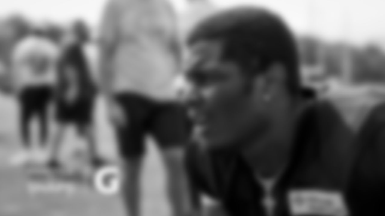 WR Dazz Newsome