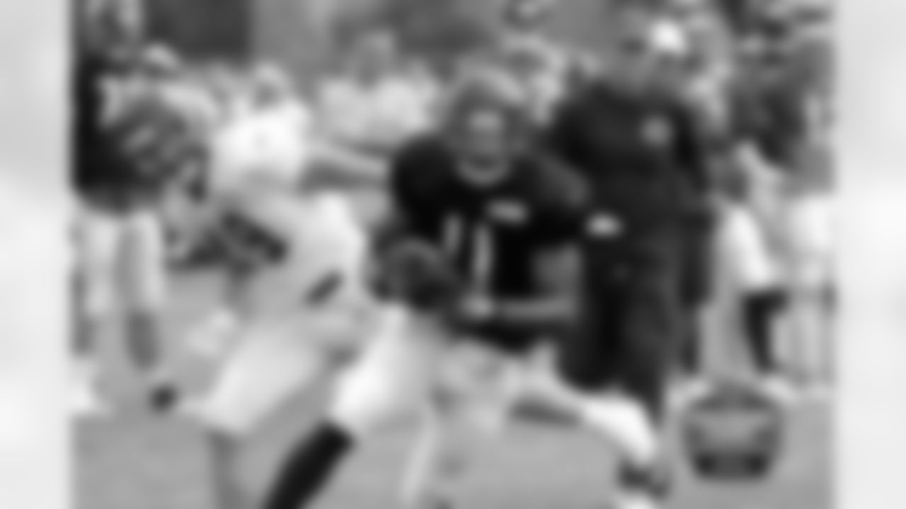 WR Josh Bellamy, LB Conor O'Neill
