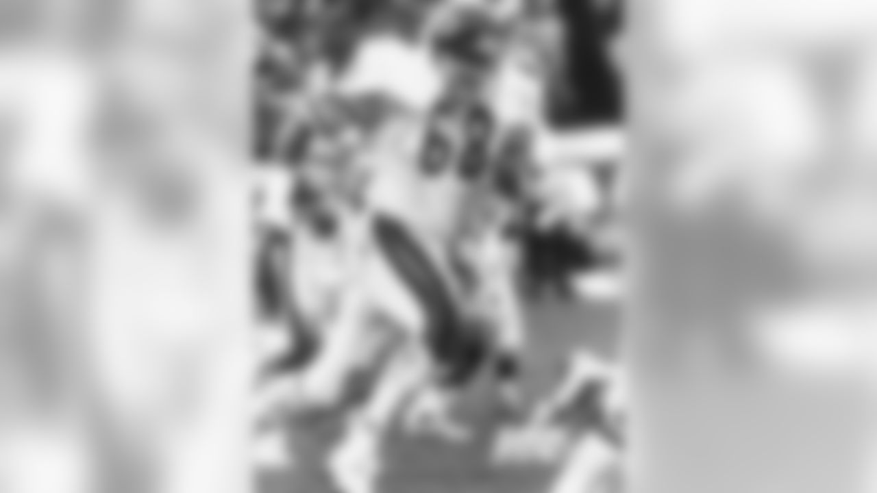 57. Jim Osborne, DT
1972-84