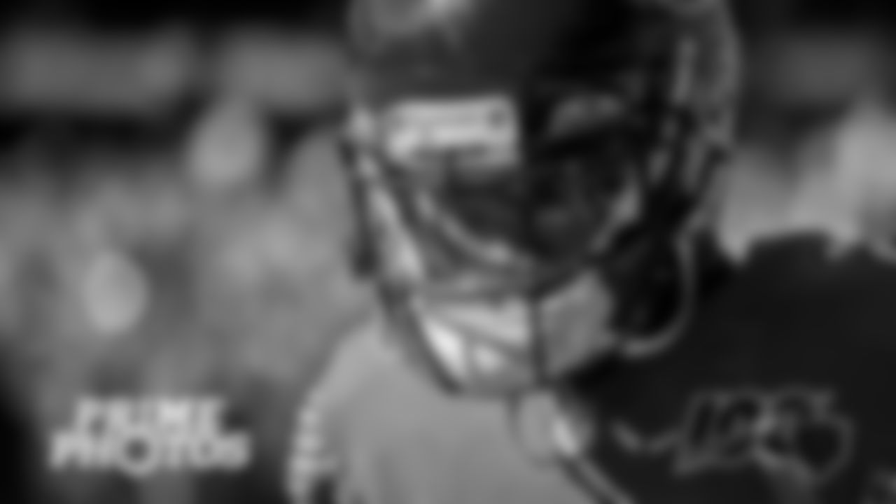 DB Deon Bush