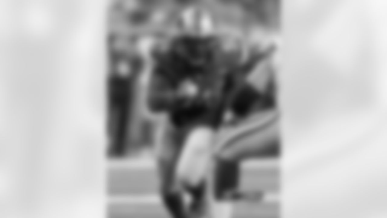 Backup: Devin Taylor