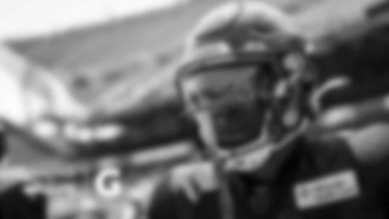 WR Rodney Adams