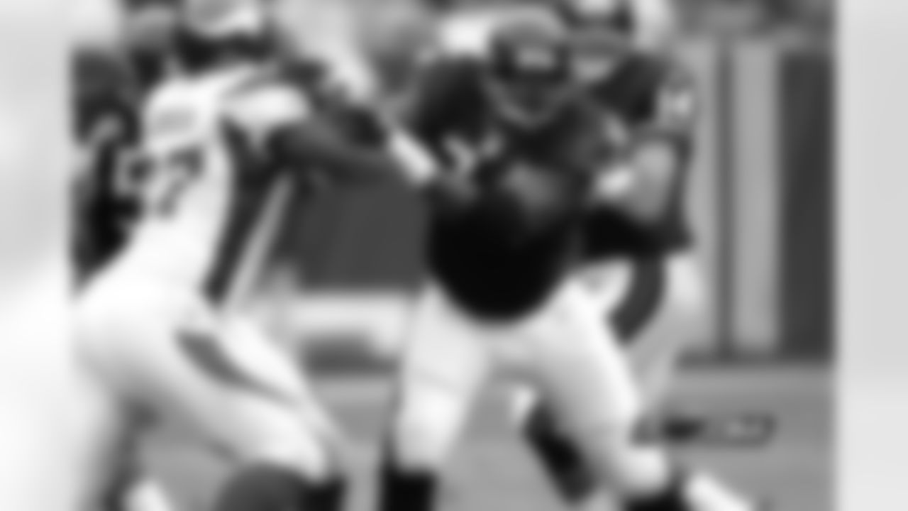 G - Ruben Brown (2004)