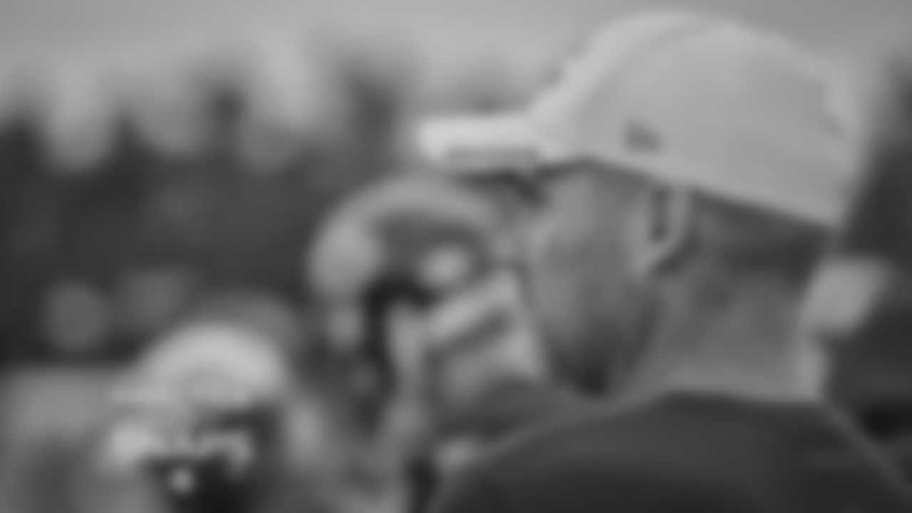 Offensive coordinator Mark Helfrich