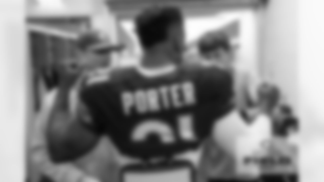 CB Tracy Porter
