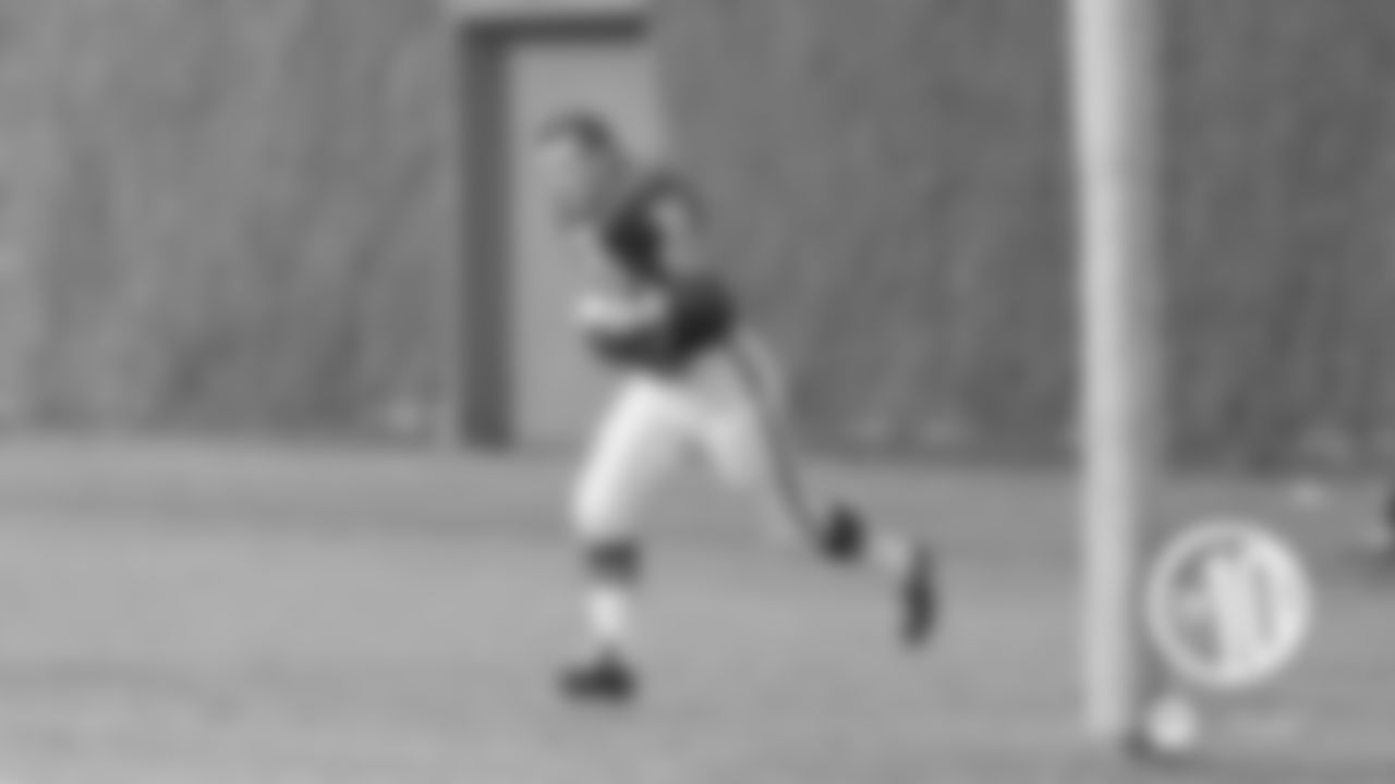 (1) Joe Fortunato, linebacker (1952)
Fortunato was voted to five Pro Bowls in 12 seasons with the Bears from 1955-66 and was named to the NFL's All-Decade Team for the 1950s.