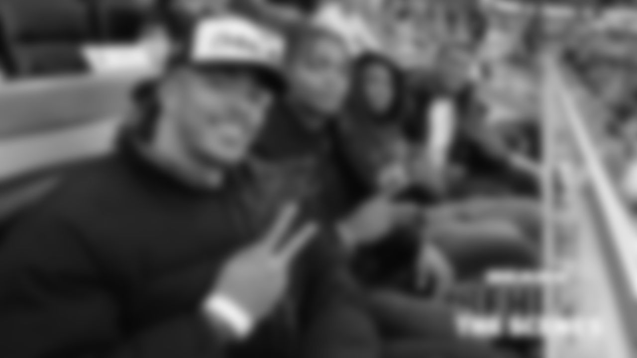2023_DJ_Moore_City_BTS_019