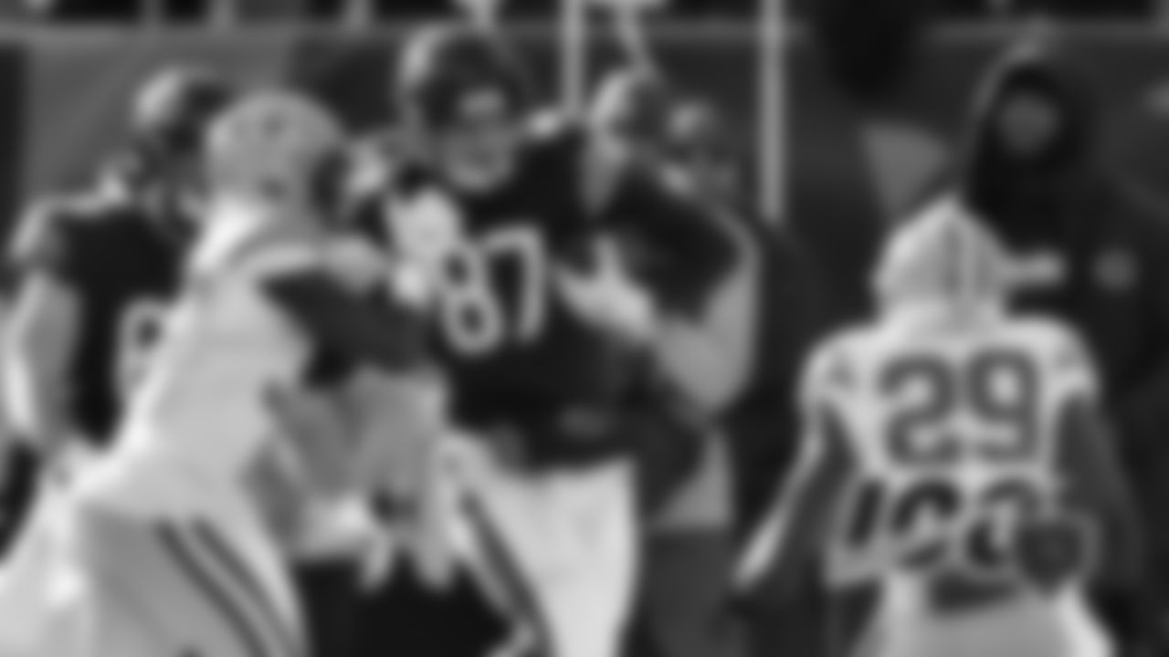 TE Adam Shaheen