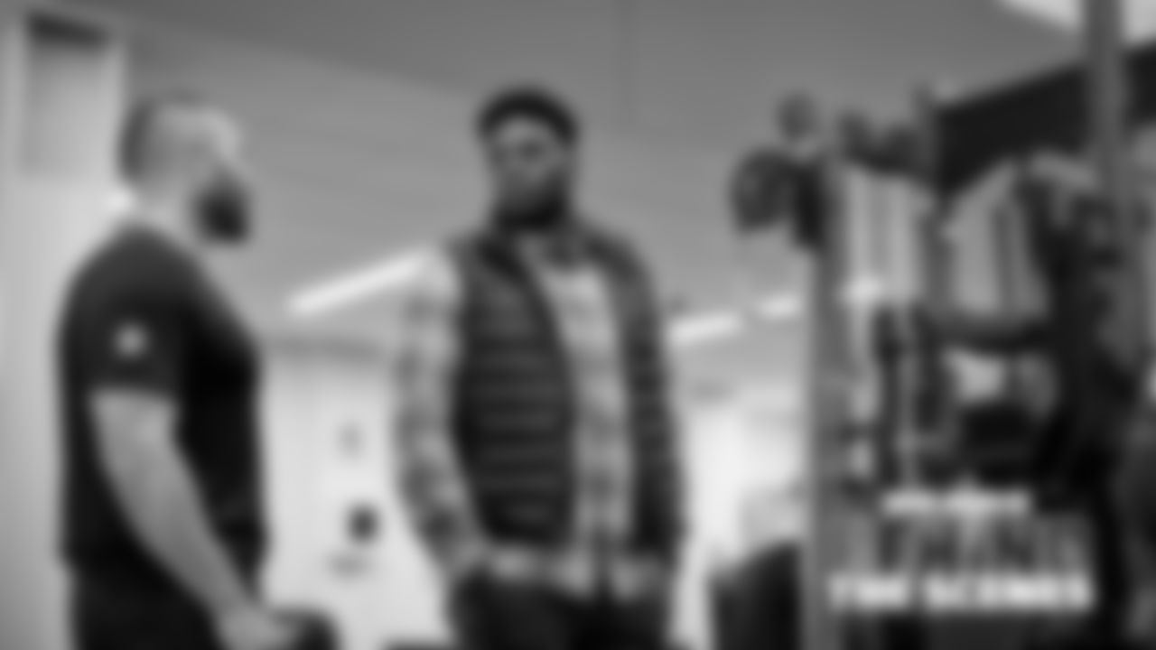2022_Free_Agent_Arrival_010