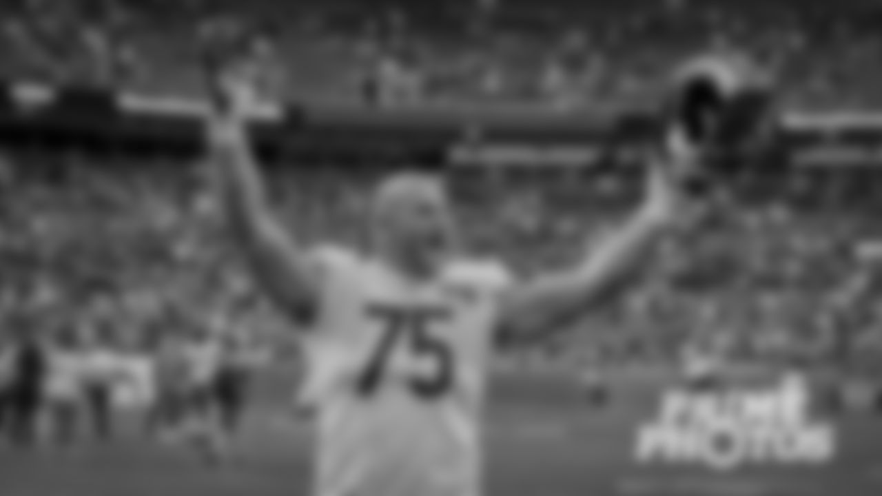 OL Kyle Long