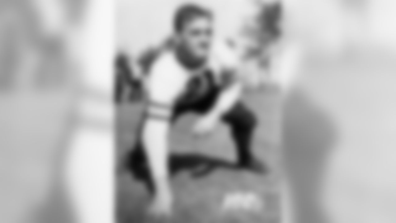 10. Danny Fortmann, G
1936-43
