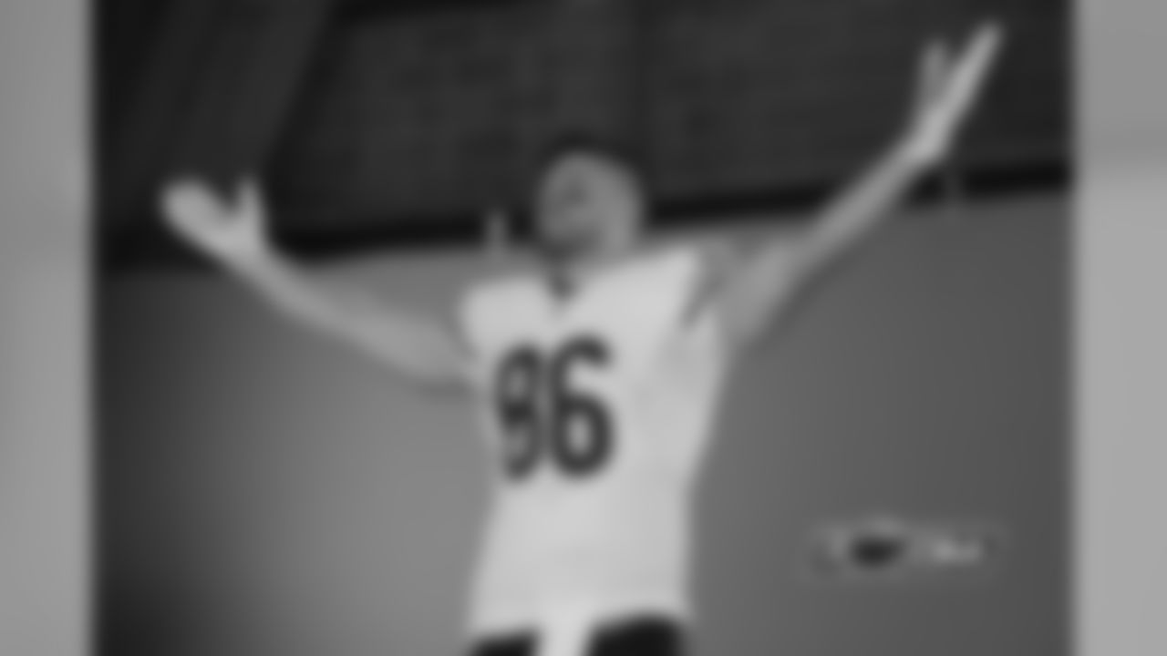 TE Zach Miller